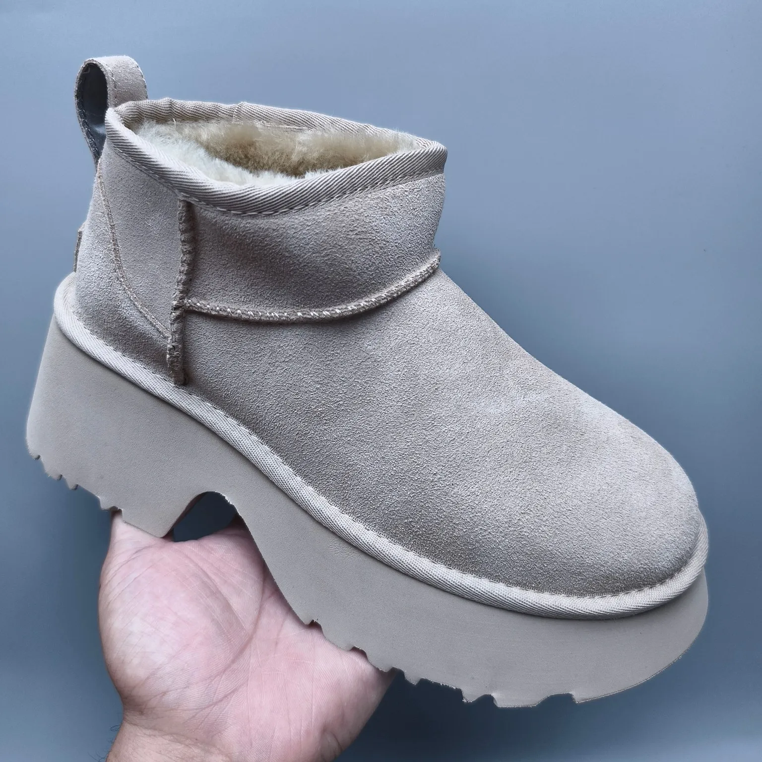 💰480 UGG sheepskin all-in-one snow boots 8311 thick-soled high-heeled fashion shoes Color: Maroon Sand Black Walnut Size: 35-40
